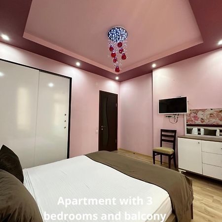Grand Home Batumi Esterno foto