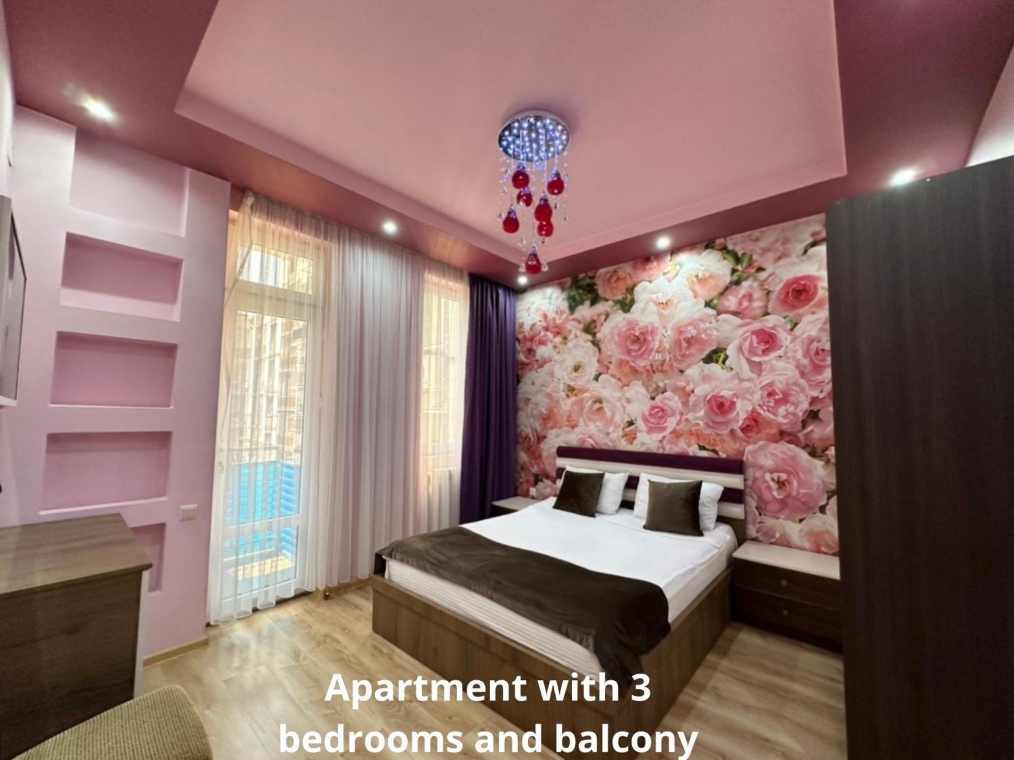 Grand Home Batumi Esterno foto