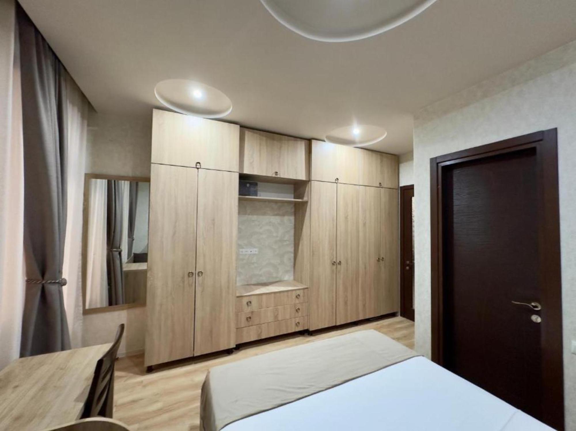 Grand Home Batumi Camera foto
